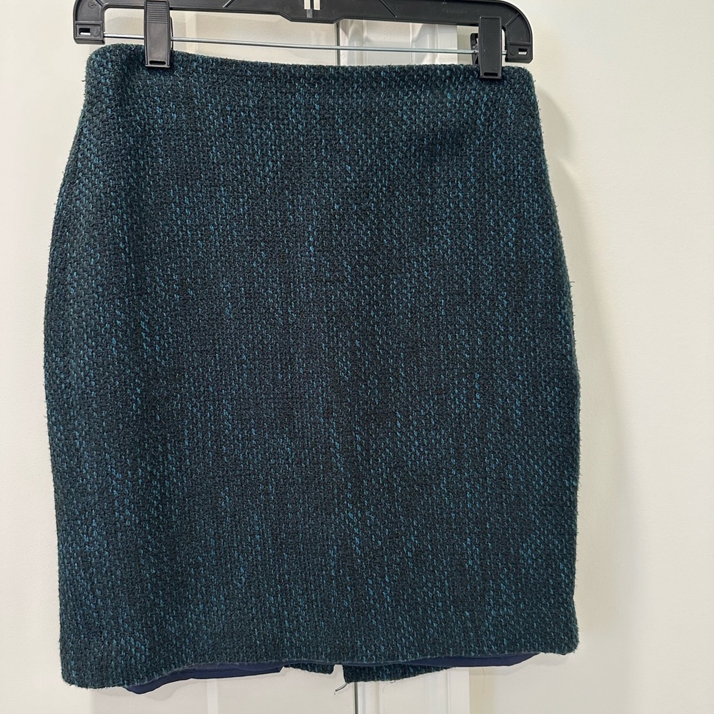 Green tweed skirt